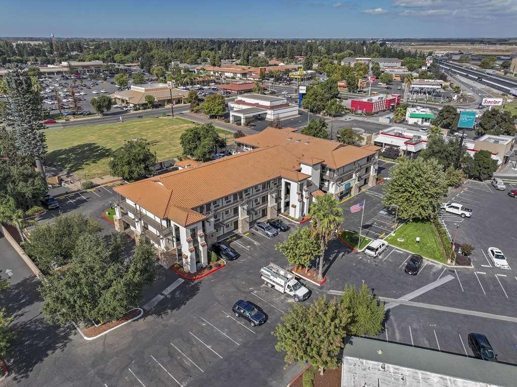 Hillstone Inn Tulare, Ascend Hotel Collection Exterior photo